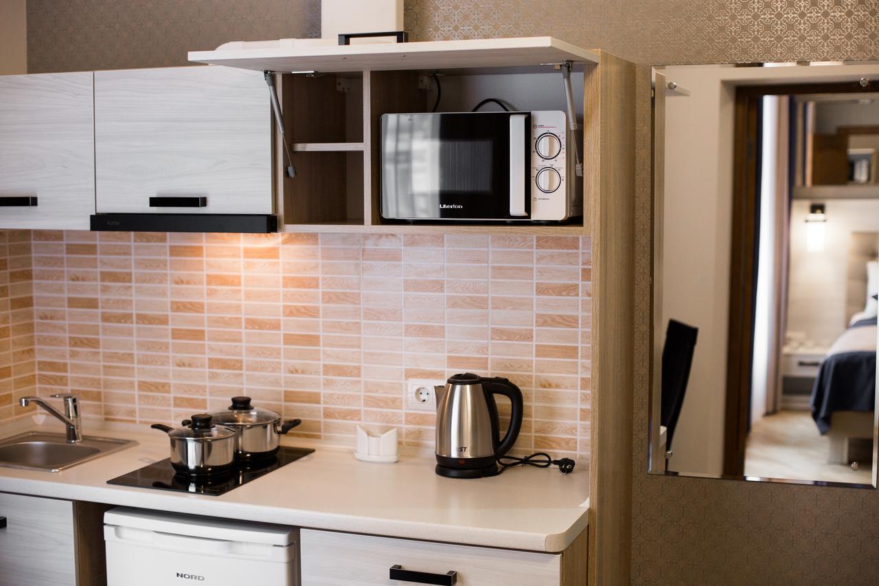 Antares Apart Hotel Lviv Extérieur photo
